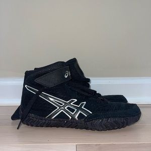 Asics Wrestling Shoes J300Y 7.5 *NEW*